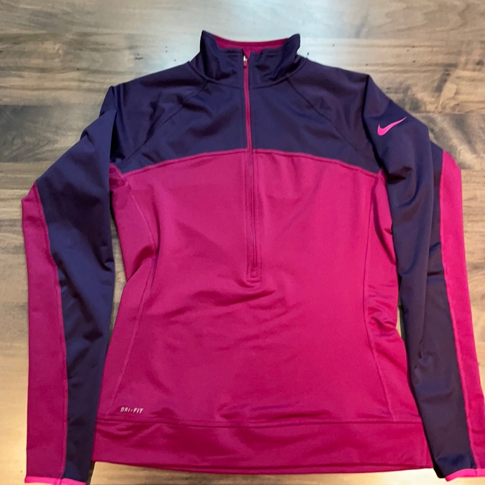 Nike Pro Dri-Fit 1/2 zip hoodie